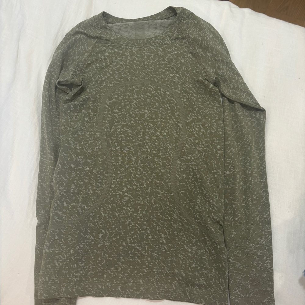 lululemon shirt